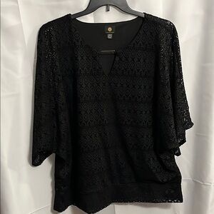 JM Collection Black V-Neck Blouse with 3/4 Sleeves and Relaxed Fit